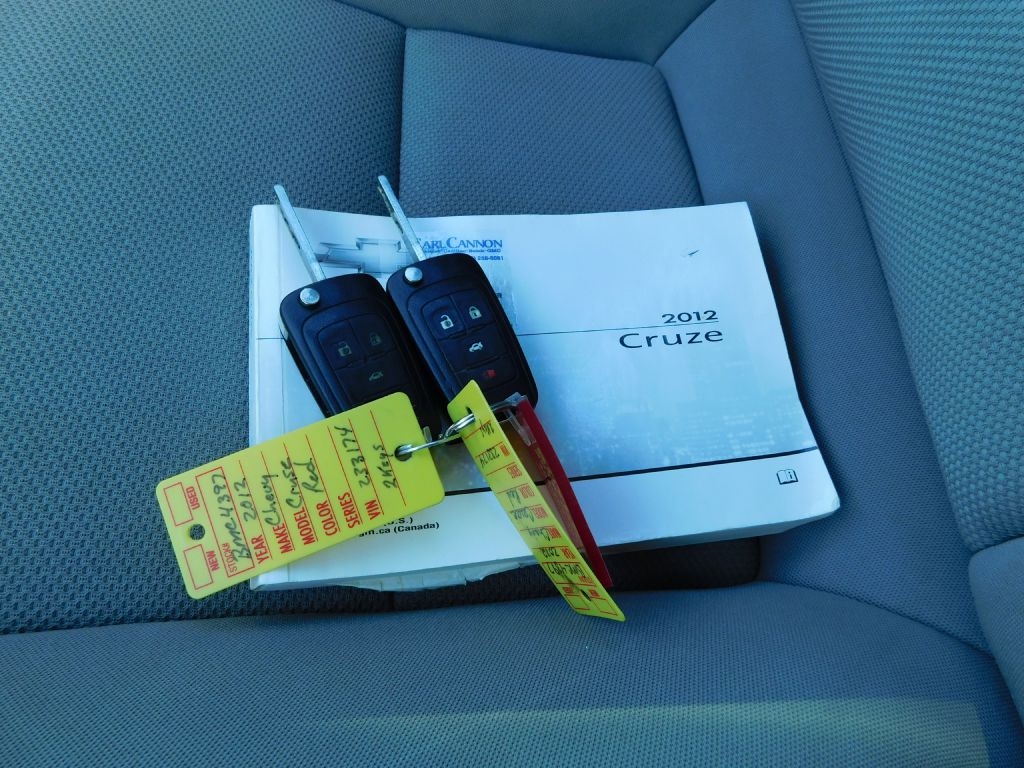 Chevrolet Cruze 1LT 2012