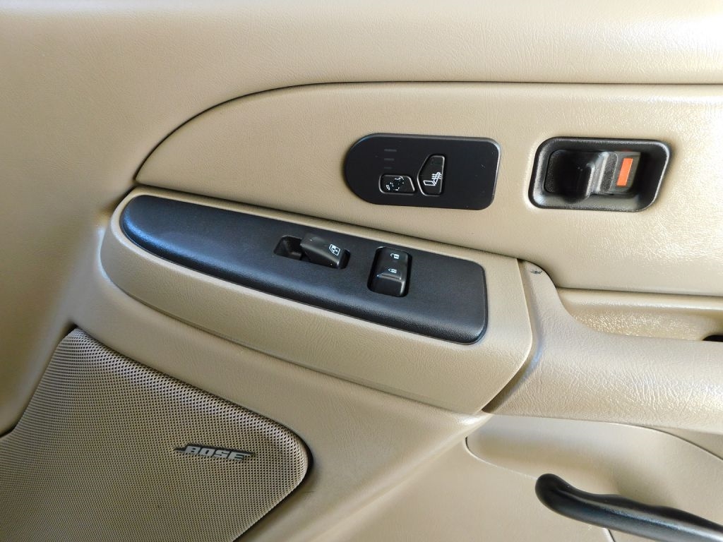 Chevrolet Silverado 2500HD LT Crew Cab Long Bed 4WD 2004