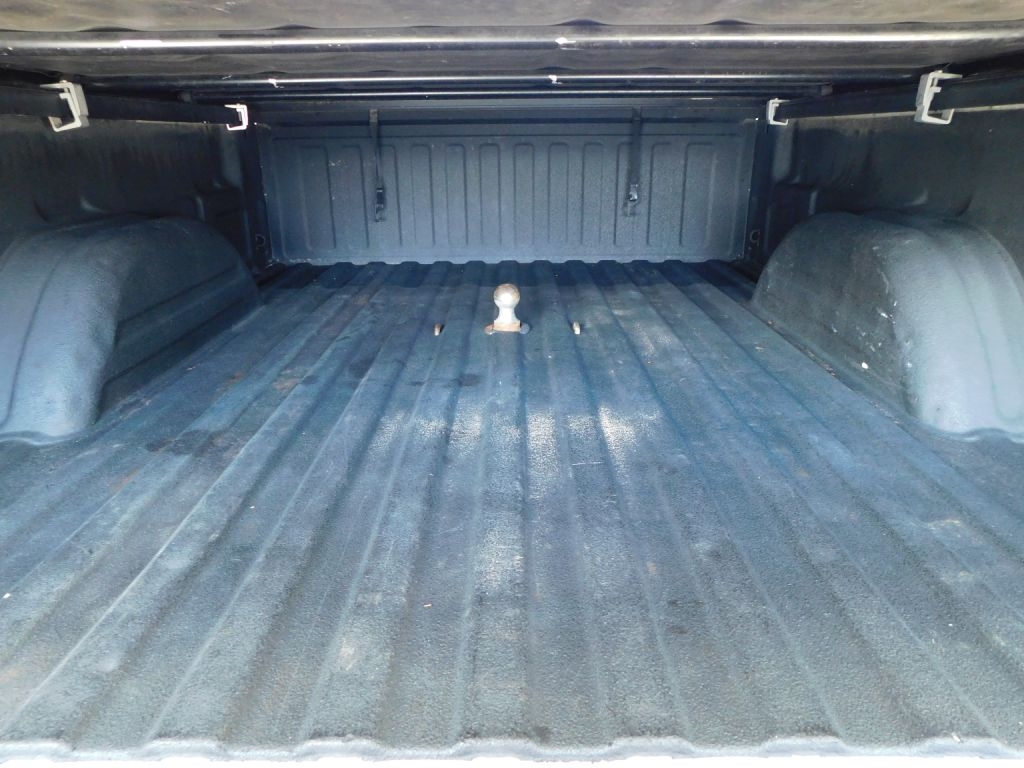 Chevrolet Silverado 2500HD LT Crew Cab Long Bed 4WD 2004