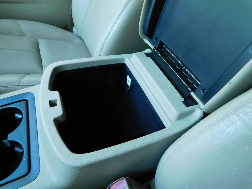 GMC Sierra 1500 SLT Crew Cab 4WD 2011