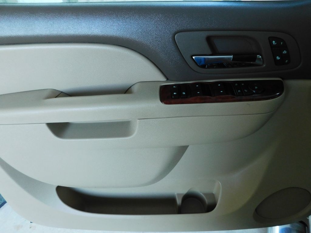 GMC Sierra 1500 SLT Crew Cab 4WD 2011