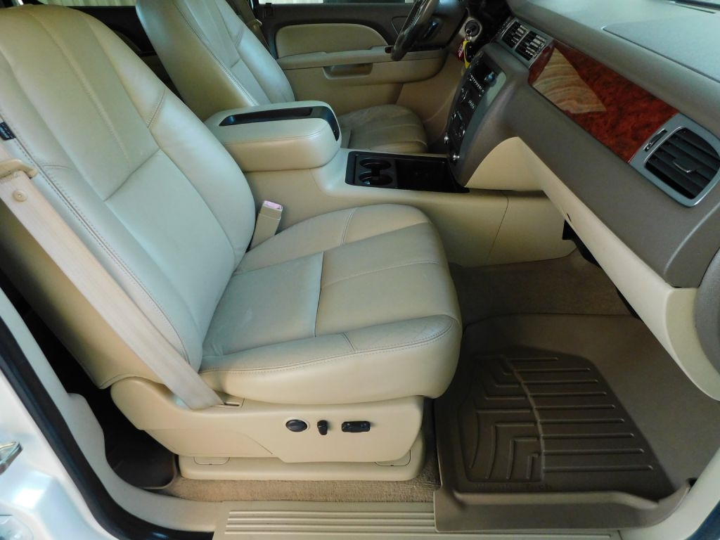 GMC Sierra 1500 SLT Crew Cab 4WD 2011