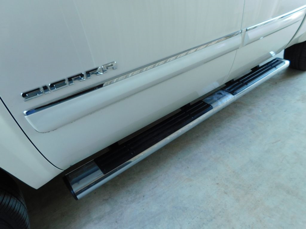 GMC Sierra 1500 SLT Crew Cab 4WD 2011