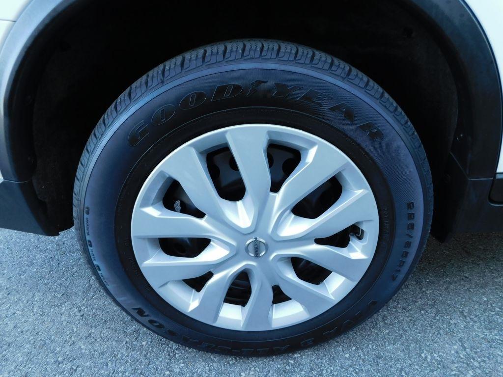 Nissan Rogue S AWD 2016