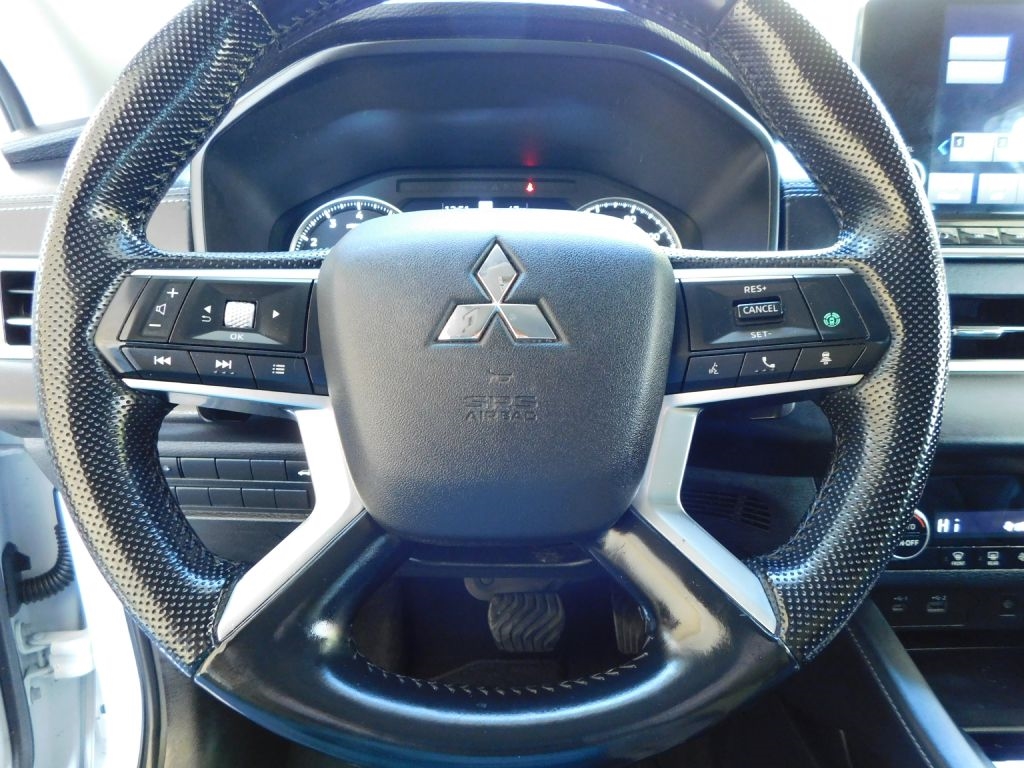 Mitsubishi Outlander SE 2WD 2022