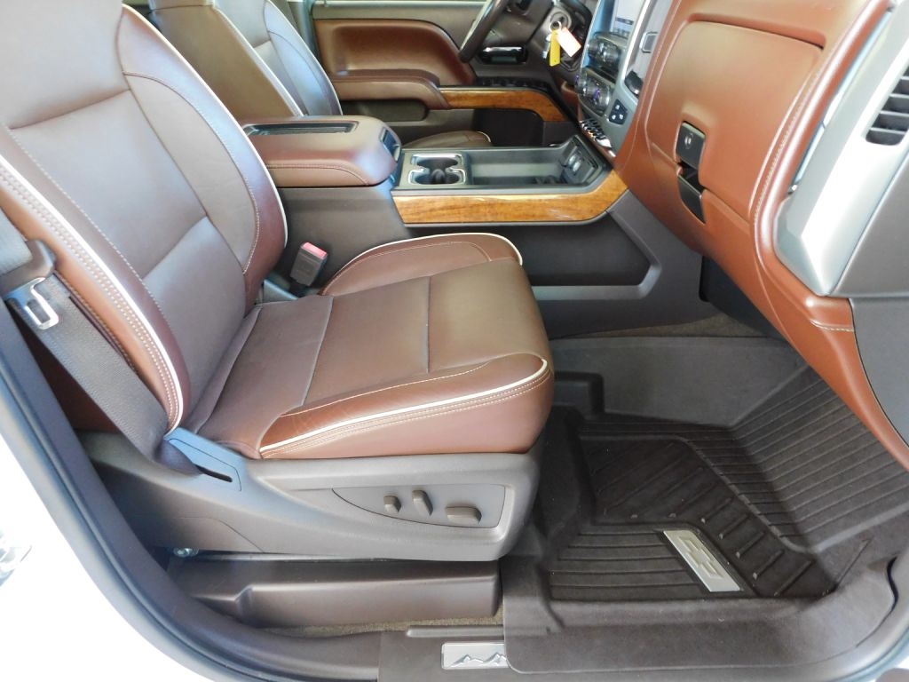 Chevrolet Silverado 2500HD LT Crew Cab 4WD 2016