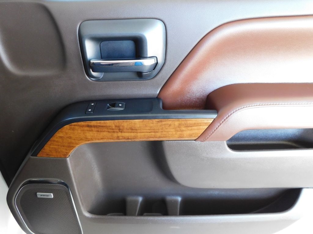 Chevrolet Silverado 2500HD LT Crew Cab 4WD 2016