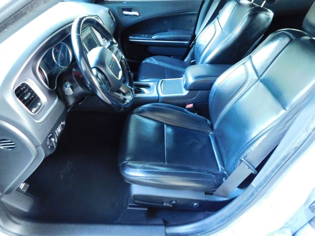 Dodge Charger SXT 2021