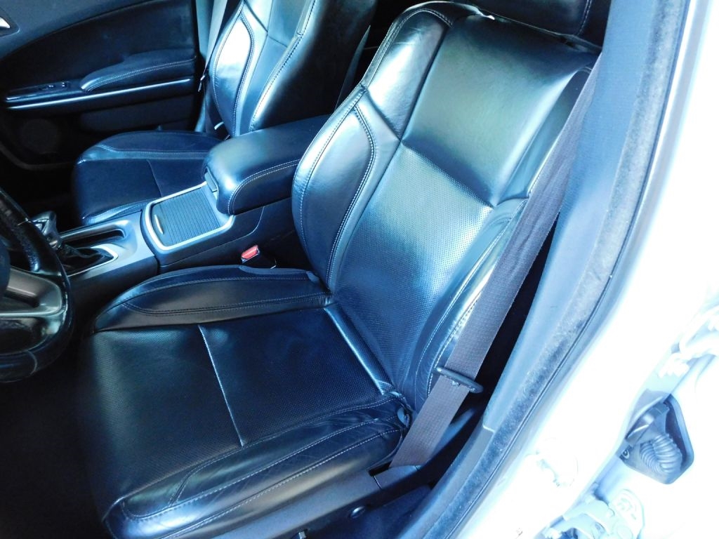 Dodge Charger SXT 2021