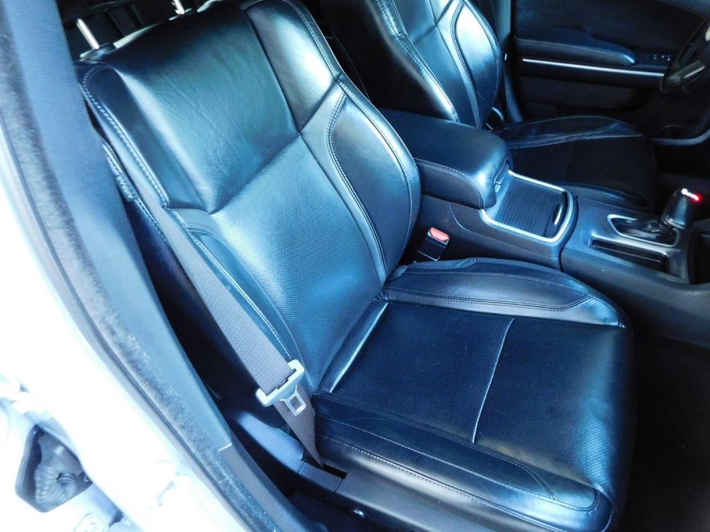 Dodge Charger SXT 2021