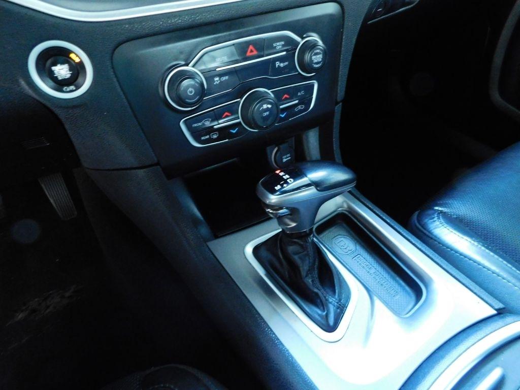 Dodge Charger SXT 2021