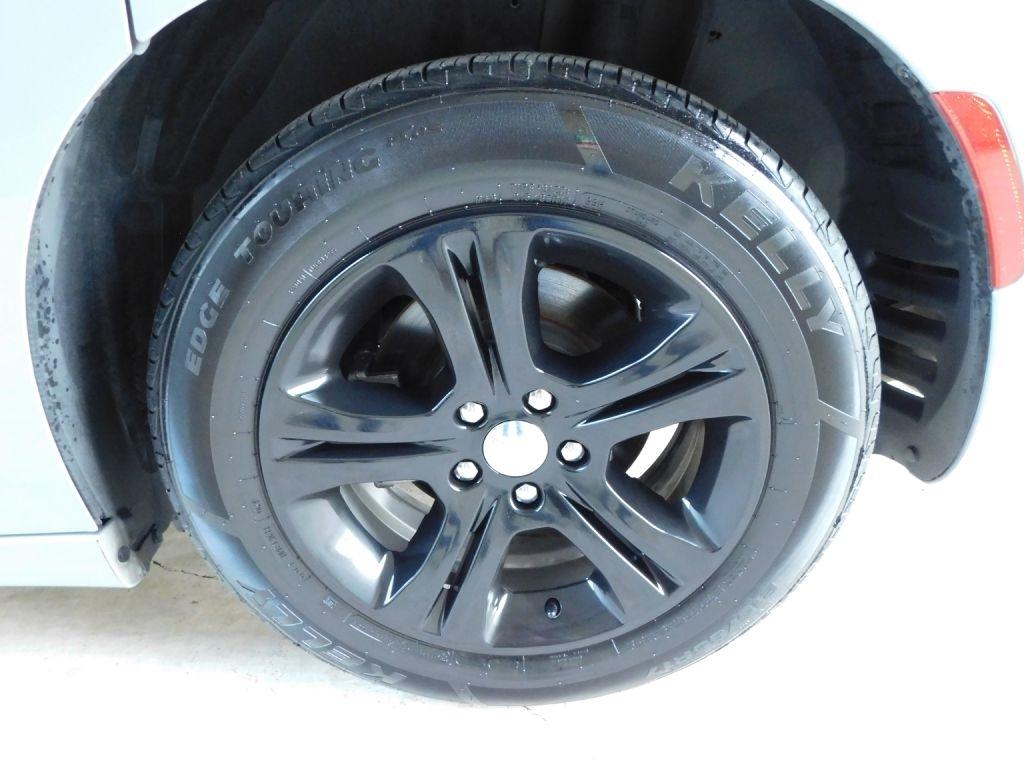 Dodge Charger SXT 2021