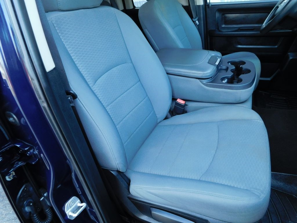 RAM 1500 Tradesman Quad Cab 4WD 2014