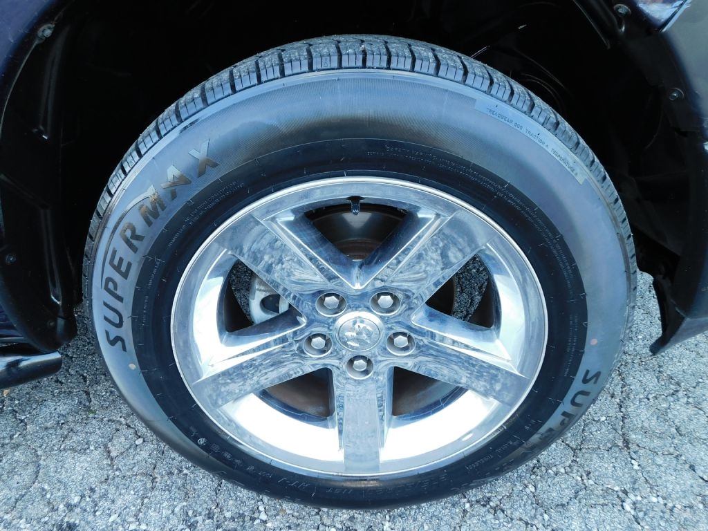 RAM 1500 Tradesman Quad Cab 4WD 2014