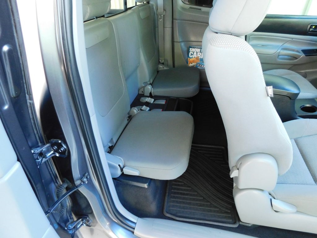 Toyota Tacoma Access Cab 2WD 2012