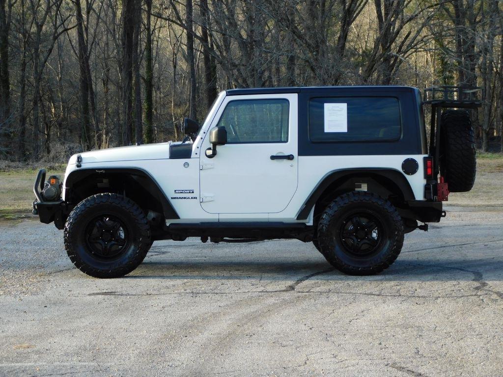 Jeep Wrangler Sport 4WD 2010