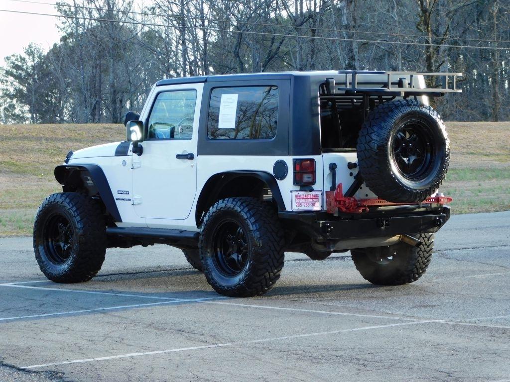 Jeep Wrangler Sport 4WD 2010