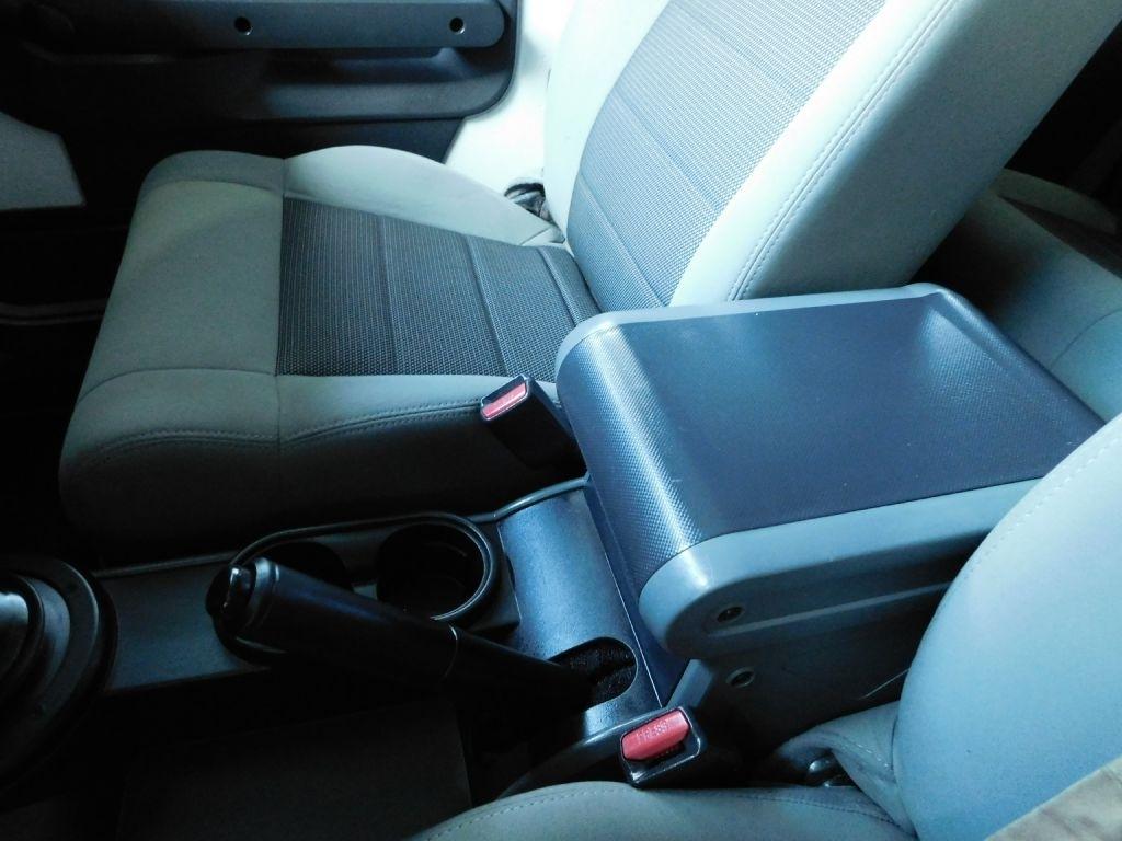 Jeep Wrangler Sport 4WD 2010