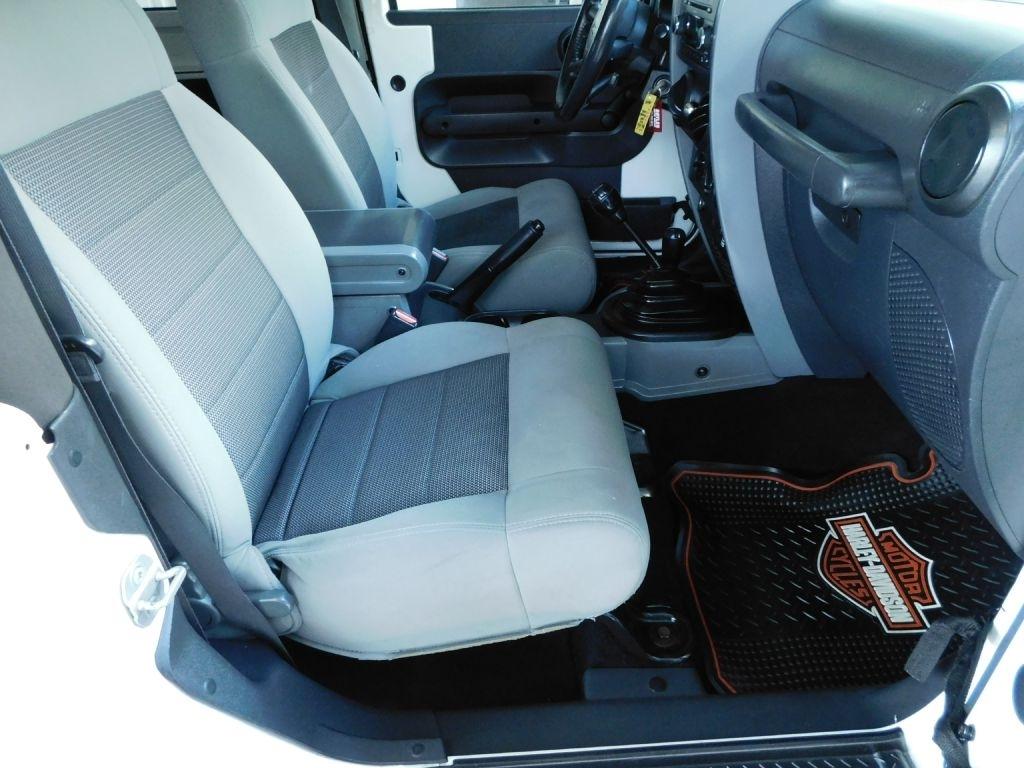 Jeep Wrangler Sport 4WD 2010