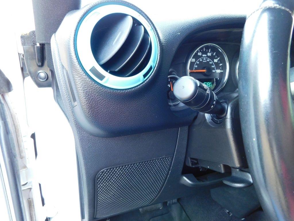 Jeep Wrangler Unlimited Sport 4WD 2015