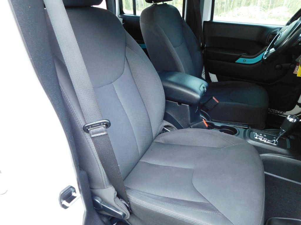 Jeep Wrangler Unlimited Sport 4WD 2015