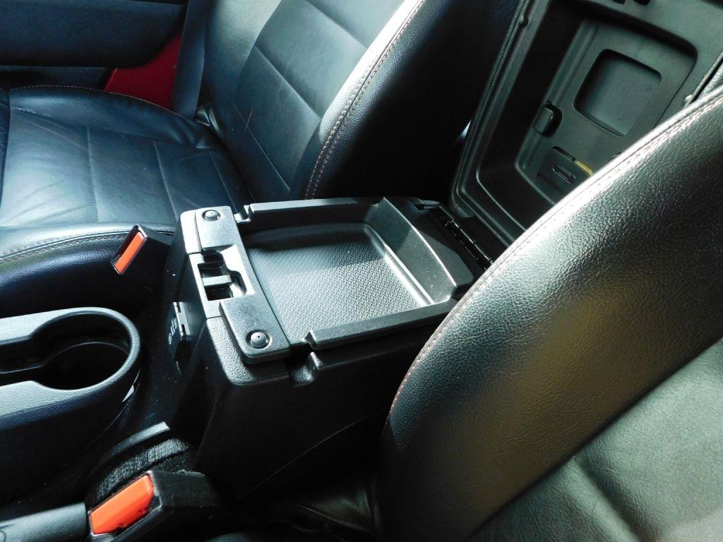 Jeep Wrangler Unlimited Sahara 4WD 2012