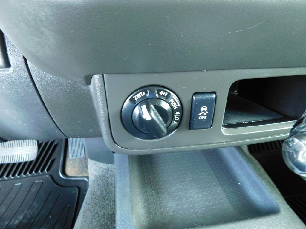 Nissan Frontier SV King Cab 5AT 4WD 2018