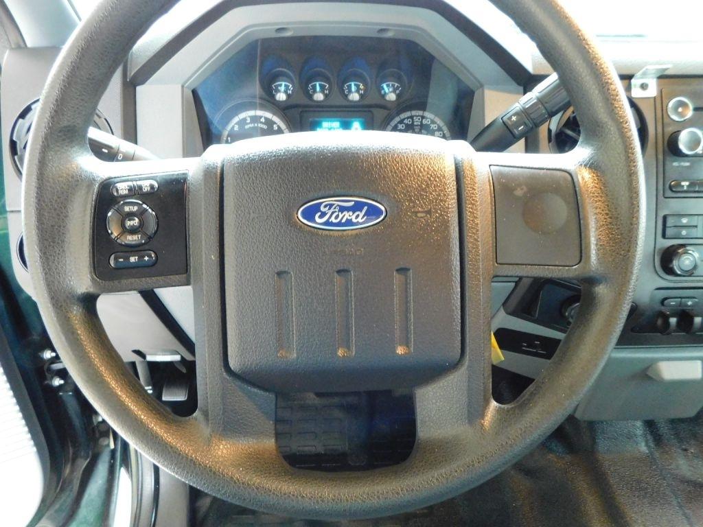 Ford F-250 SD XL SuperCab 4WD 2016