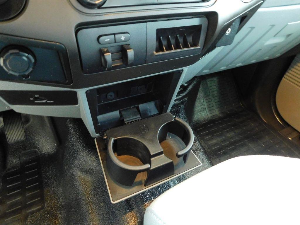 Ford F-250 SD XL SuperCab 4WD 2016