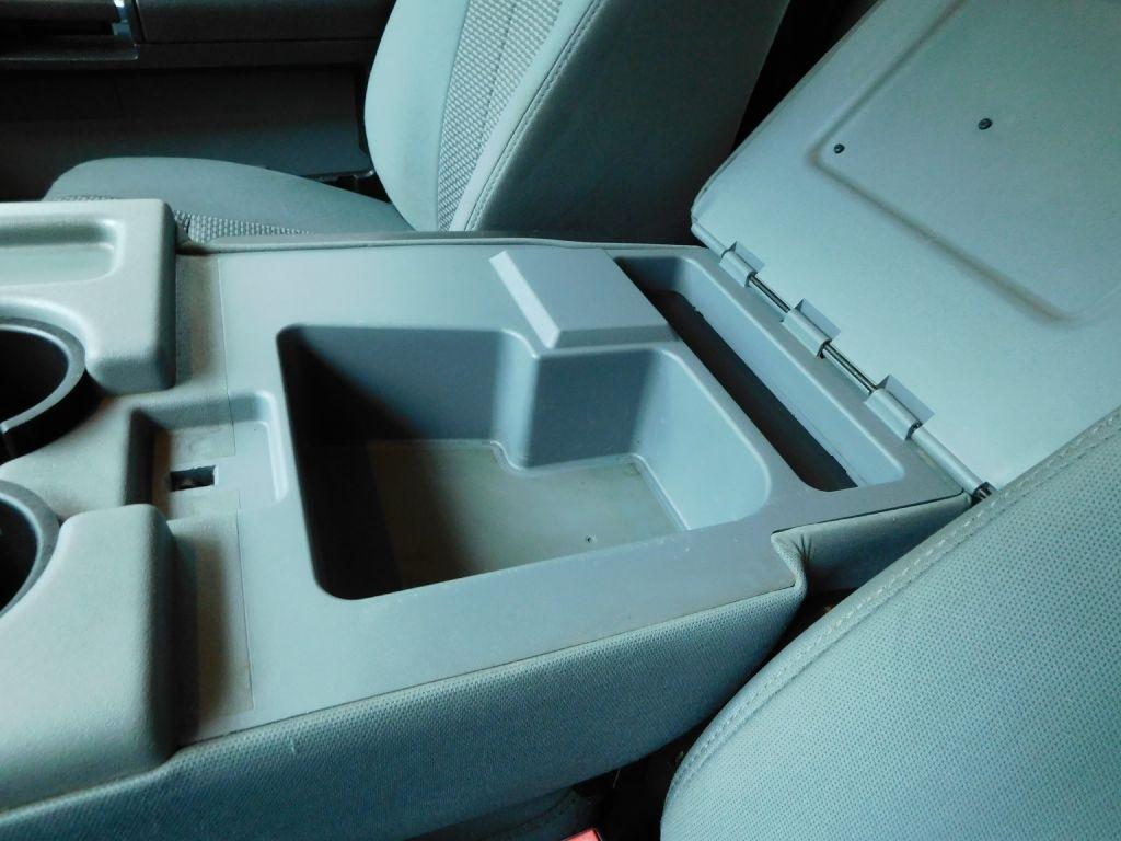 Ford F-250 SD XL SuperCab 4WD 2016