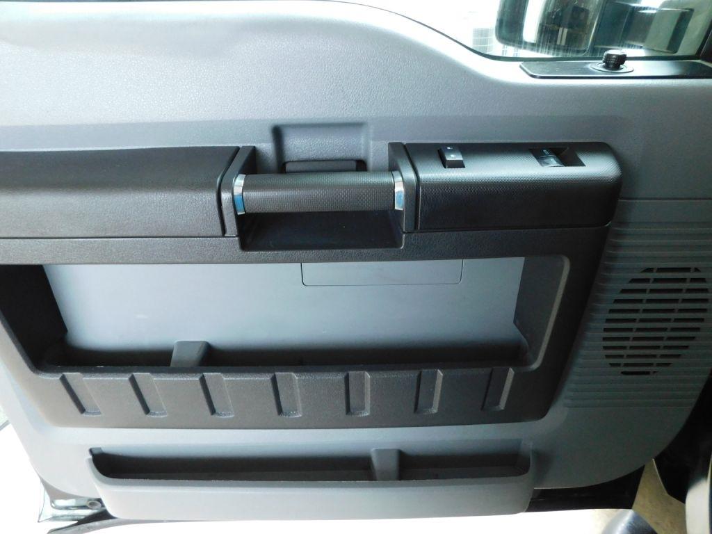 Ford F-250 SD XL SuperCab 4WD 2016