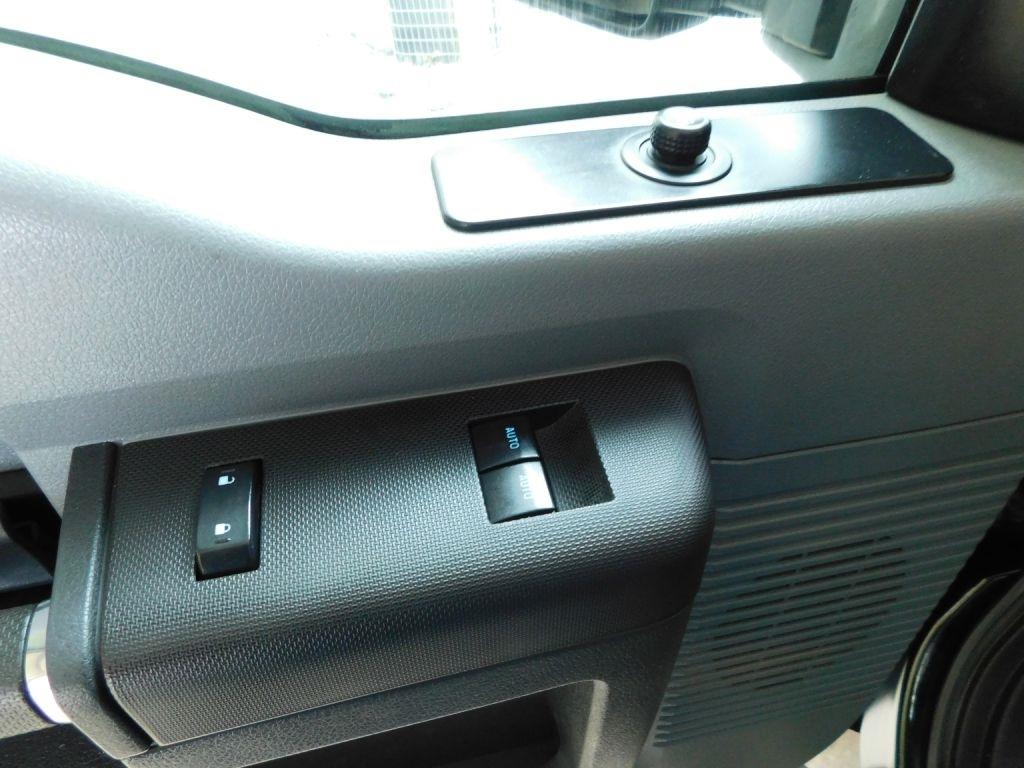 Ford F-250 SD XL SuperCab 4WD 2016