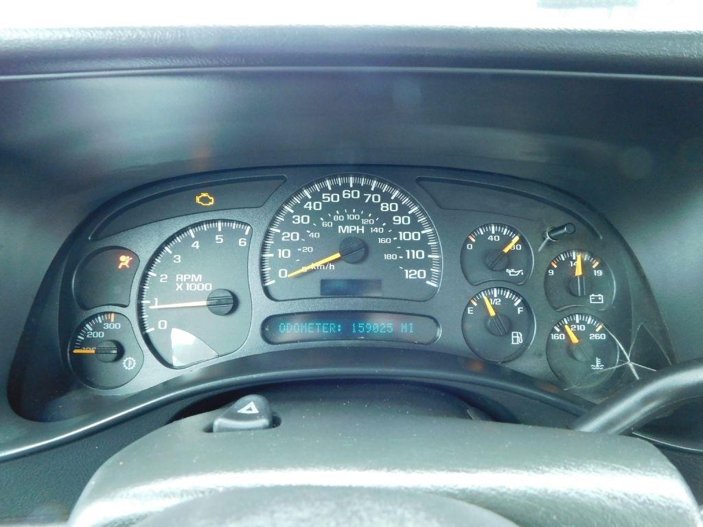 Chevrolet Silverado 2500HD Ext. Cab Long Bed 2WD 2005