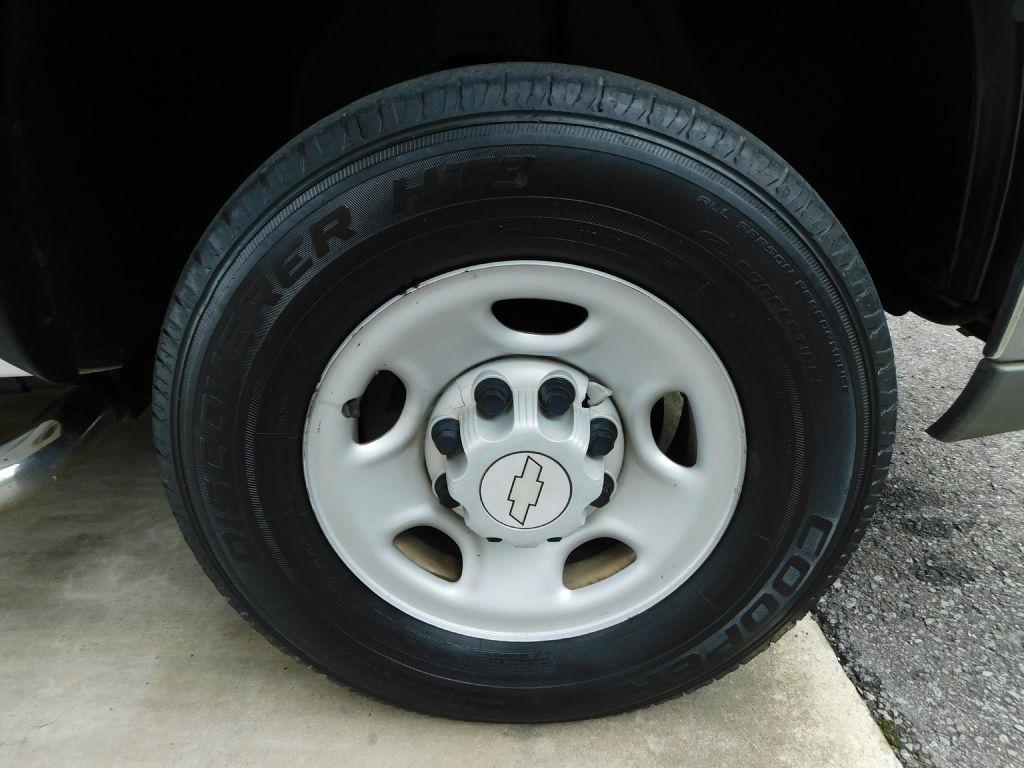 Chevrolet Silverado 2500HD Ext. Cab Long Bed 2WD 2005