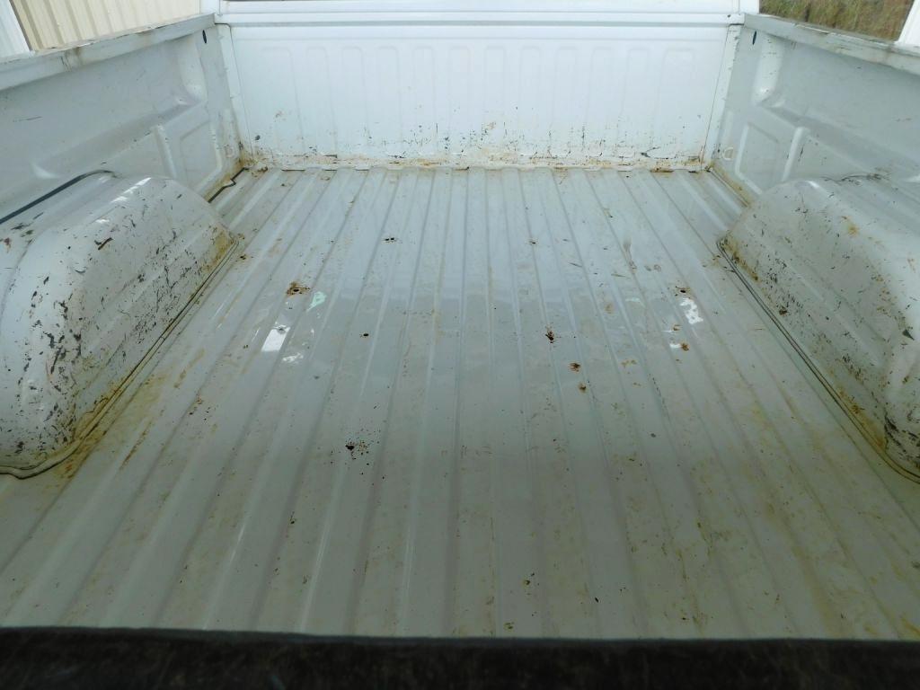 Chevrolet Silverado 2500HD Ext. Cab Long Bed 2WD 2005