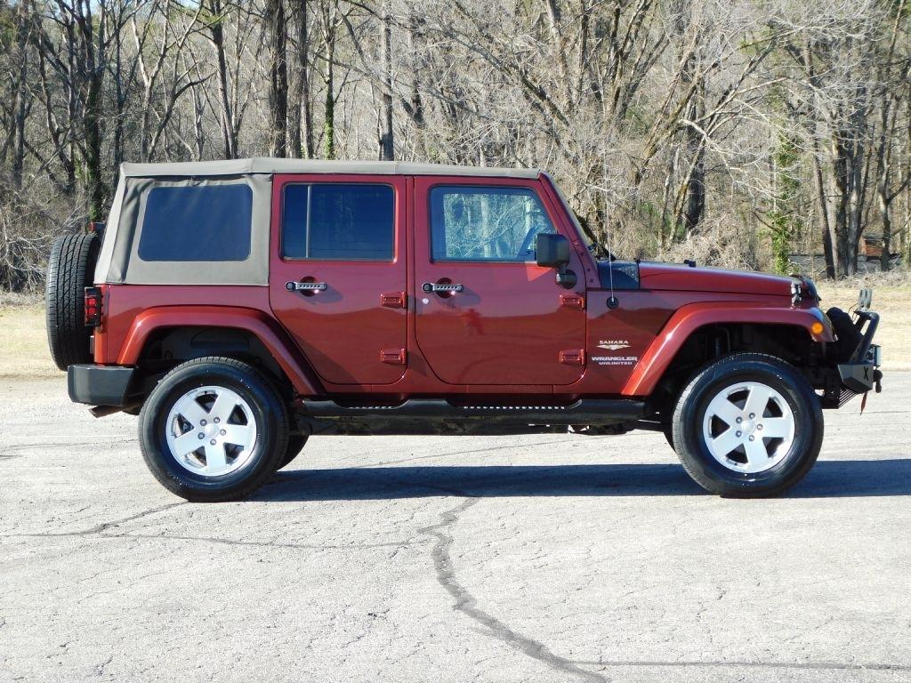Jeep Wrangler Unlimited Sahara 4WD 2007