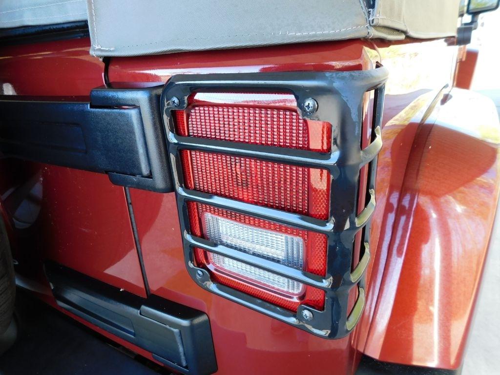 Jeep Wrangler Unlimited Sahara 4WD 2007