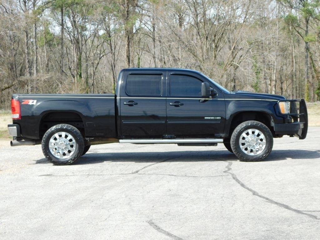 GMC Sierra 2500HD SLT Crew Cab 4WD 2013