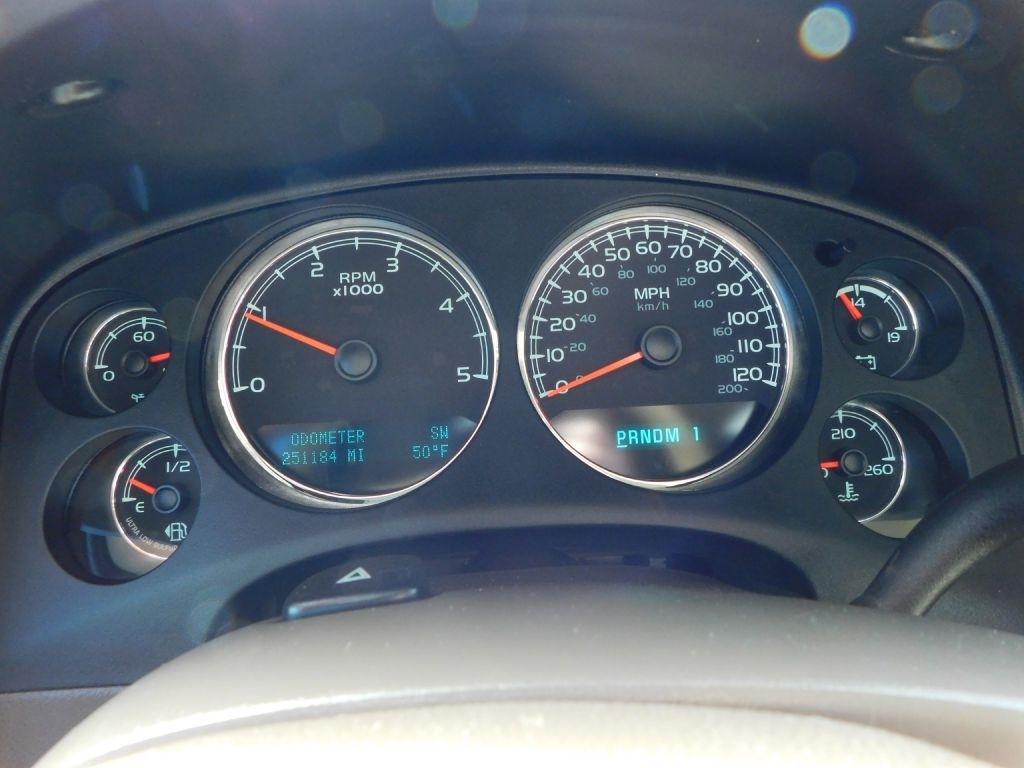 GMC Sierra 2500HD SLT Crew Cab 4WD 2013