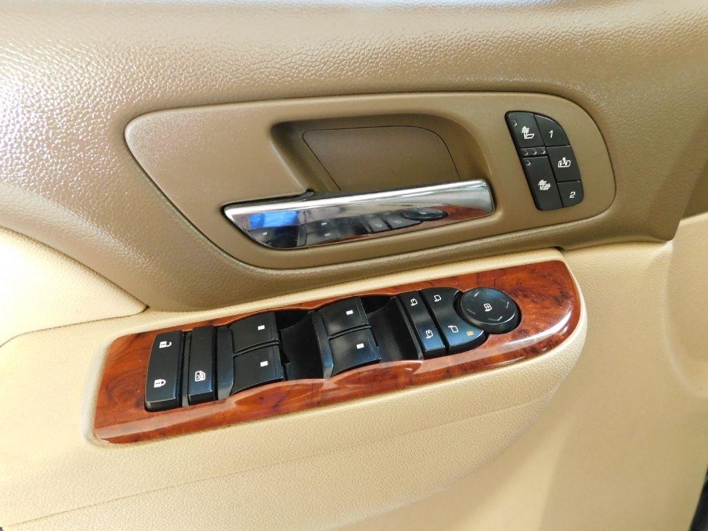 GMC Sierra 2500HD SLT Crew Cab 4WD 2013