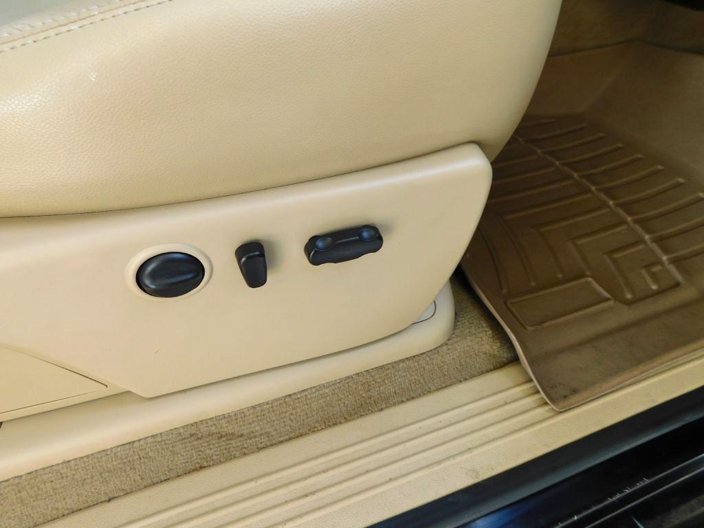 GMC Sierra 2500HD SLT Crew Cab 4WD 2013