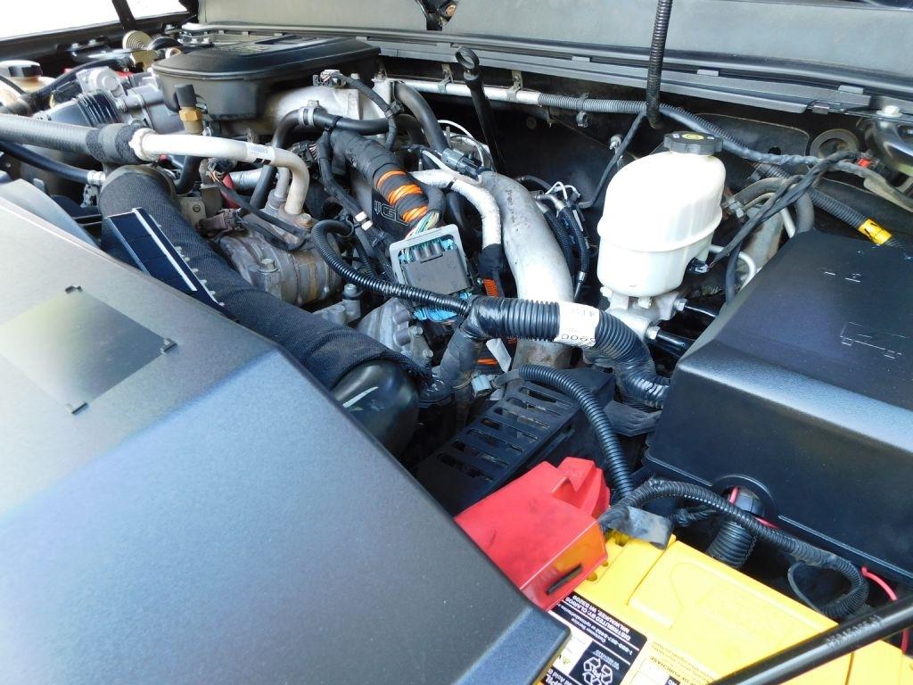 GMC Sierra 2500HD SLT Crew Cab 4WD 2013