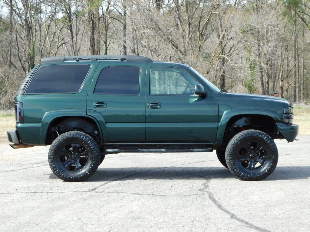Chevrolet Tahoe 4WD 2003