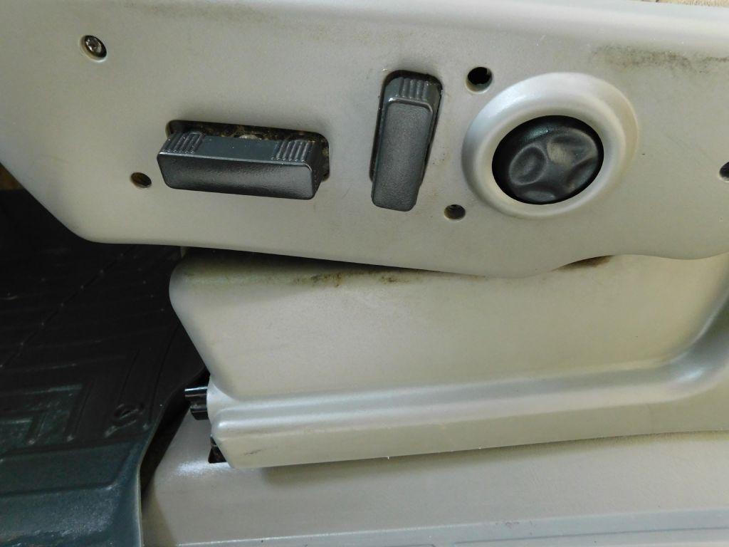 Chevrolet Tahoe 4WD 2003