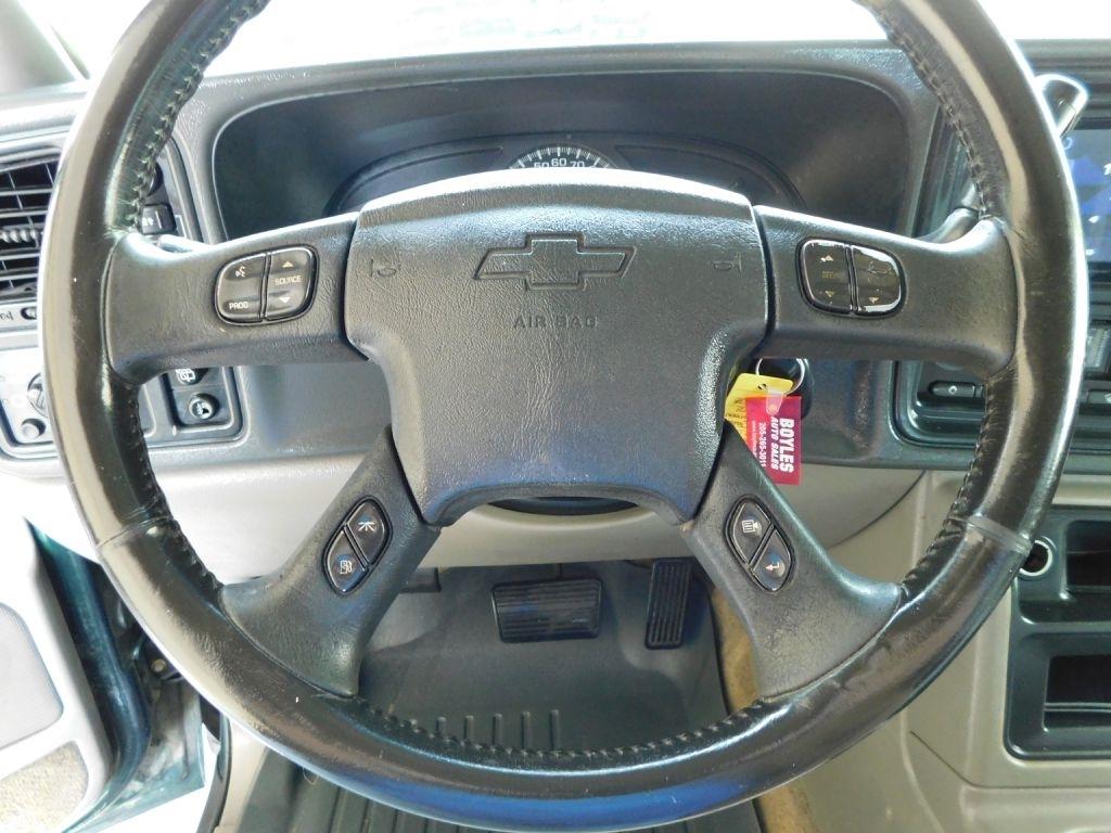 Chevrolet Tahoe 4WD 2003