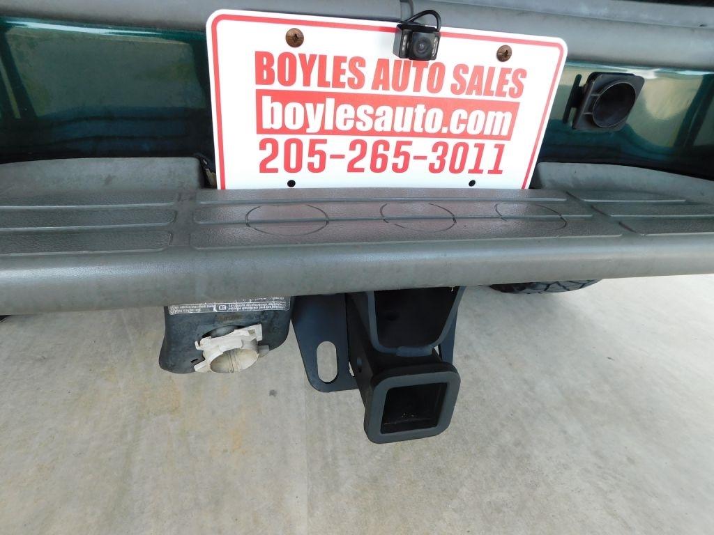 Chevrolet Tahoe 4WD 2003