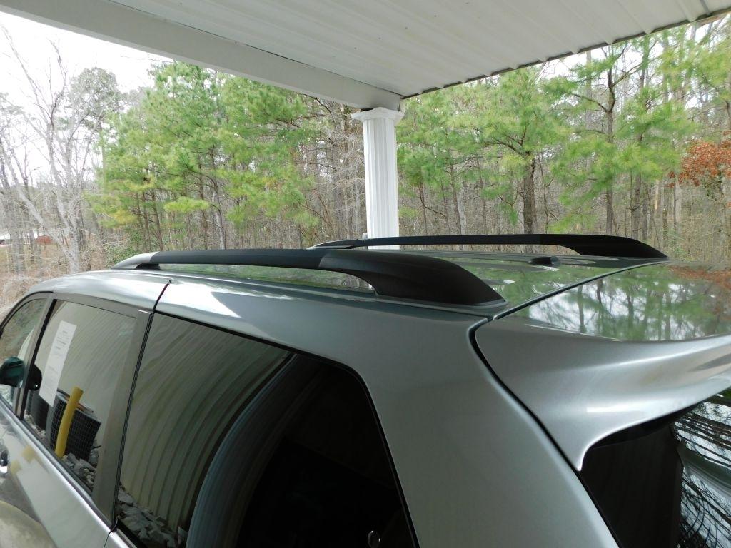 Toyota Sienna LE 8-Pass V6 2011