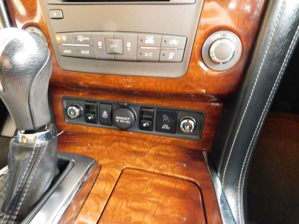 Infiniti QX80 2WD 2017