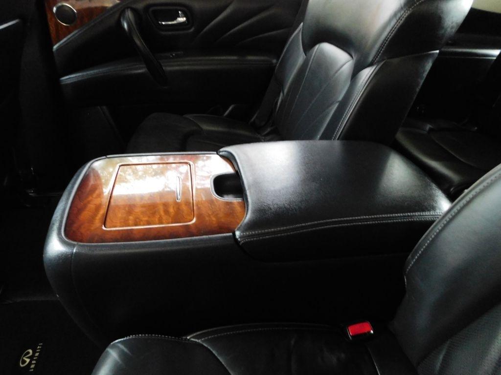 Infiniti QX80 2WD 2017