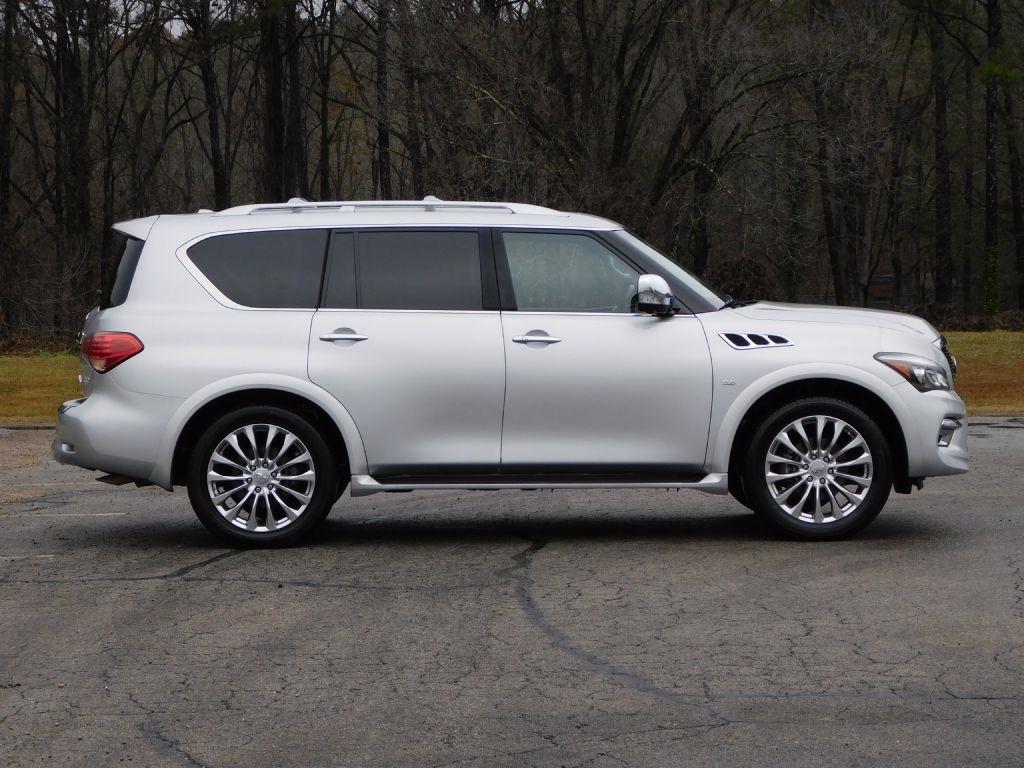 Infiniti QX80 Base 4D SUV RWD 2017